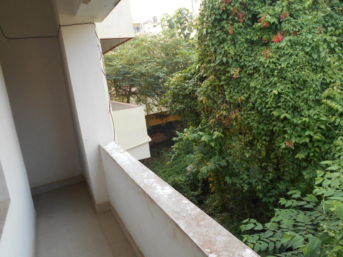 Wekare Guest House Bhubaneswar Exterior photo