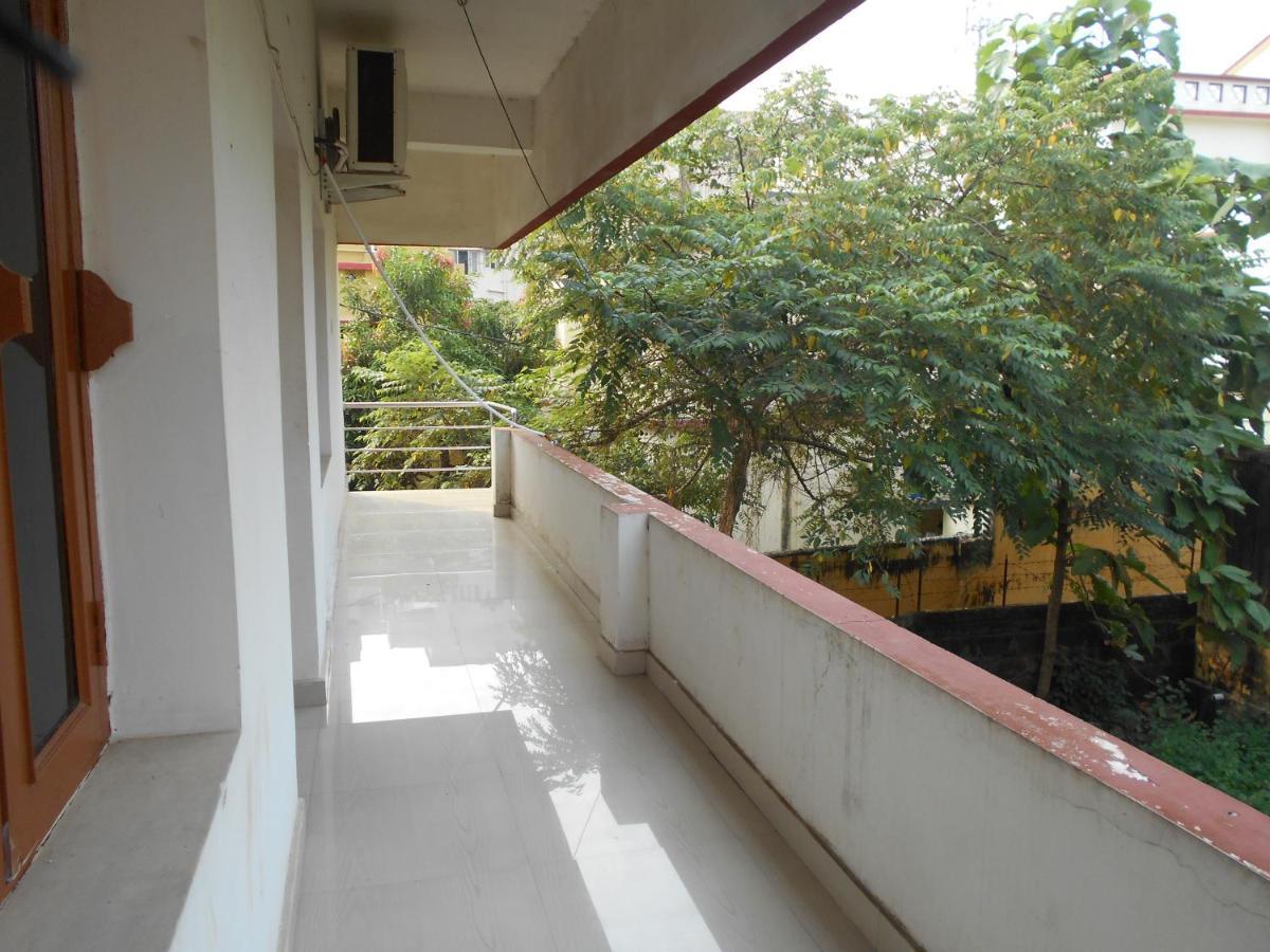 Wekare Guest House Bhubaneswar Exterior photo